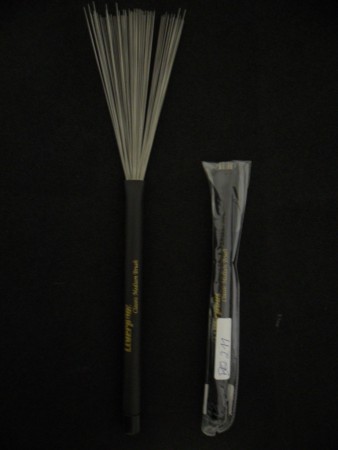 BAQUETA VASSOURINHA AÇO RETRÁTIL LIVERPOOL VA183 R$35,00